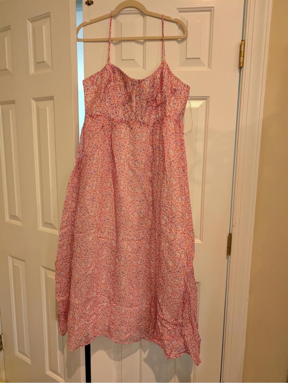NWT Bardot  Milika floral midi dress US size 12 Pink Midi Dress